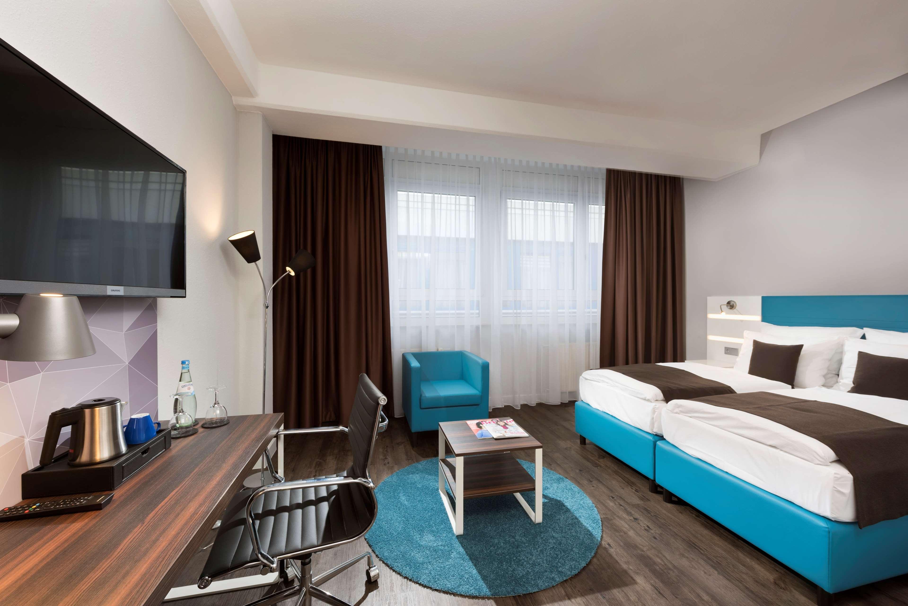 Western Airport Hotel 4*